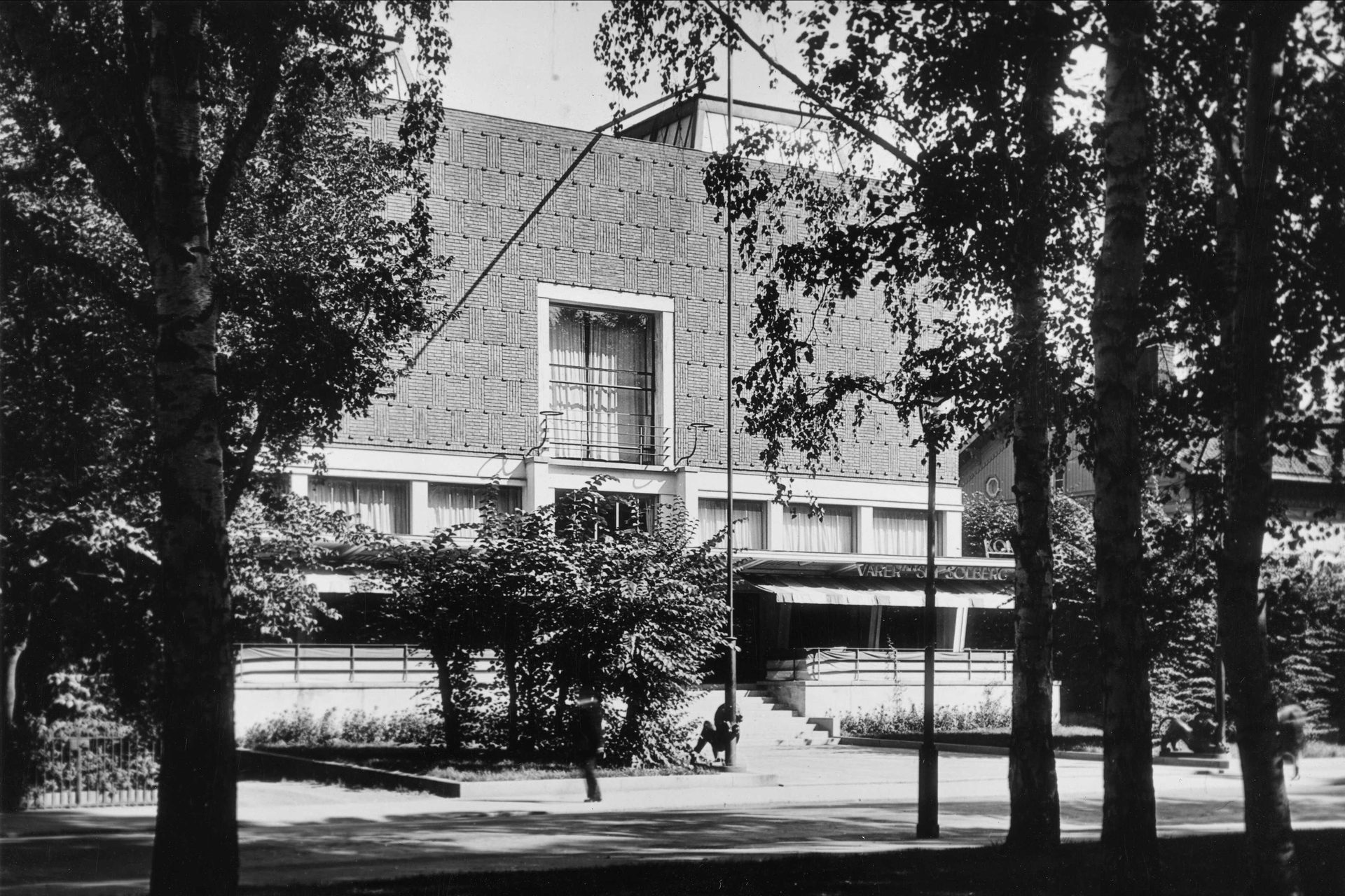 1950 Kunstnernes Hus Foto ukjent person Oslo Museum No Copyright