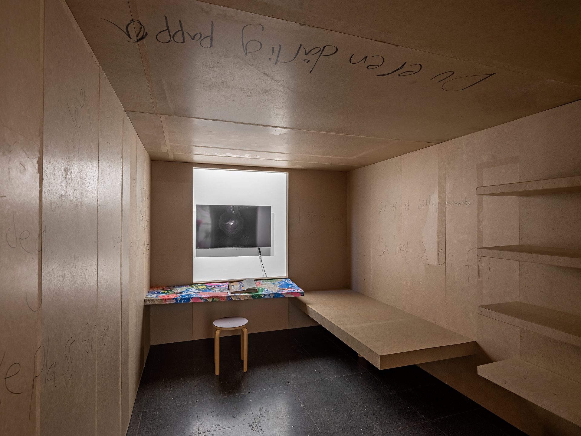 Agder Kunstakademi Kunst som straff Foto Vegard Kleven DSF7874