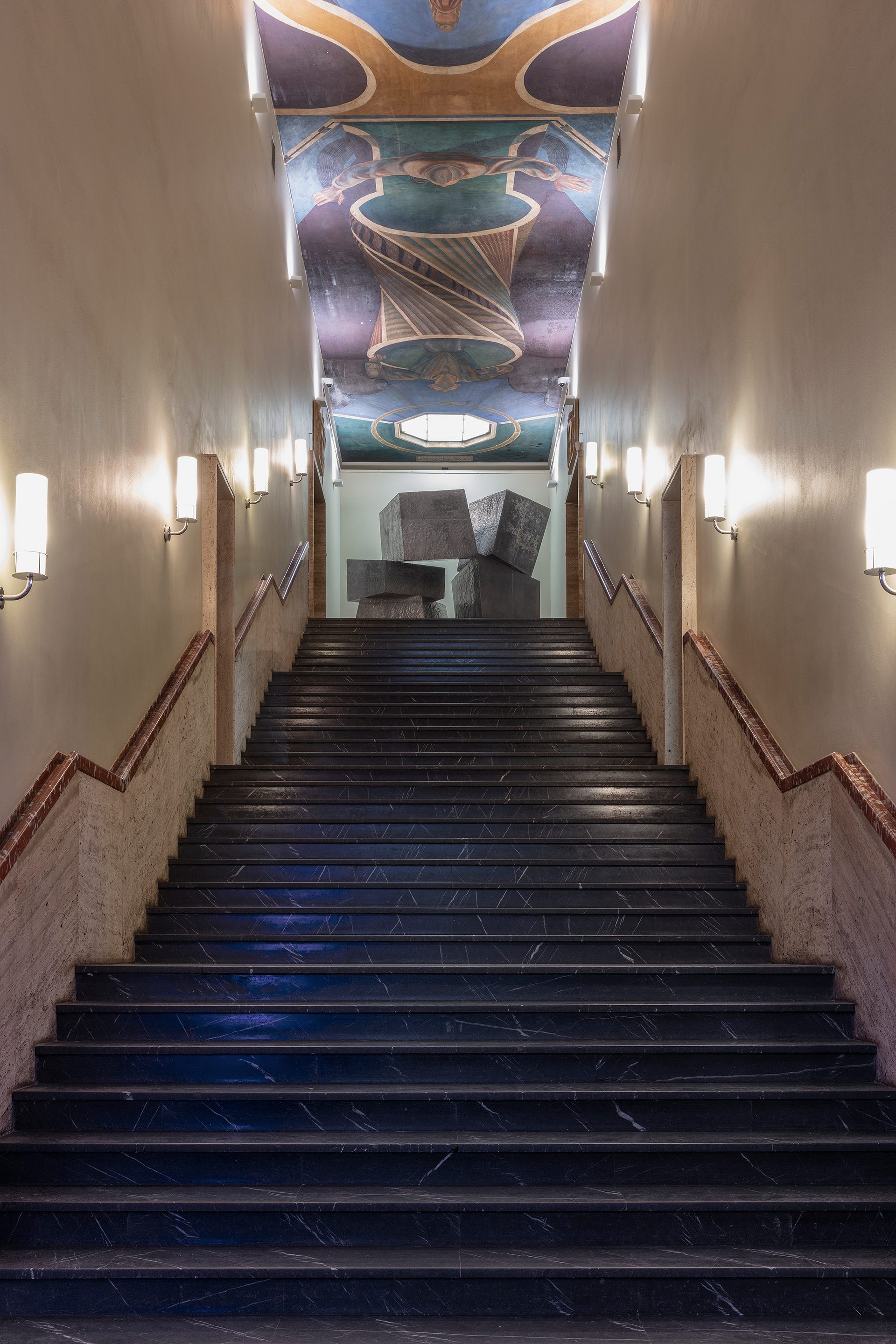 Hanne Tyrmi Hester dør stående 0932