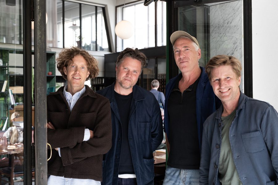 Svett Parykk Kunstnernes Jur